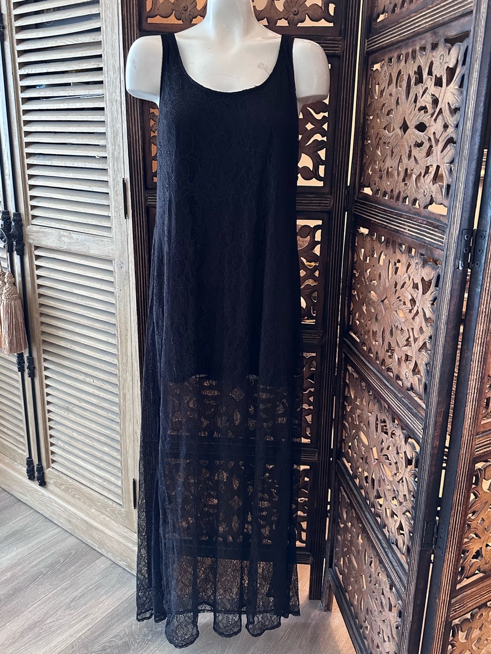 Victoria's Secret Black Lace Semi Lined Racerback Long Dress / Gown / Nightgown.